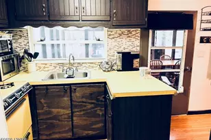 146 Clubhouse Dr, Shohola, PA 18458 - Photo 12