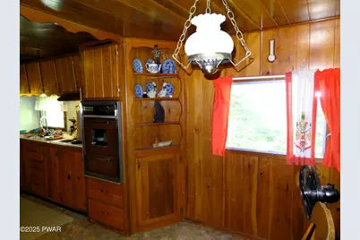 120 Melody Lane, Greentown, PA 18426 - Photo 10