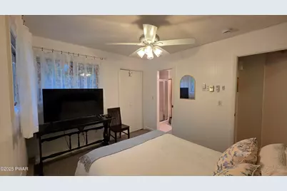 800 Bluestone Court N, Lords Valley, PA 18428 - Photo 20