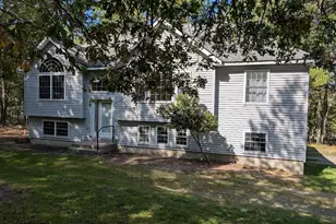 131 Avocado Ln, Milford, PA 18337 - Photo 2