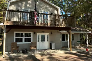 54 Summit Cir, Lakeville, PA 18438 - Photo 2