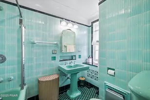 2037 W La Plume Rd, La Plume, PA 18440 - Photo 20