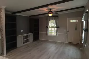 19 Evergreen Mhp, Lake Ariel, PA 18436 - Photo 4