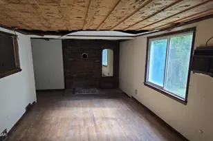 379 Roemerville Rd, Greentown, PA 18426 - Photo 4