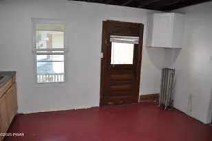 308 Jackson St, Olyphant, PA 18447 - Photo 14