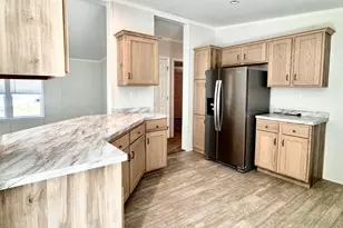 115 Middle Rd, Greentown, PA 18426 - Photo 10