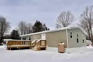 115 Middle Rd, Greentown, PA 18426 - Photo 8