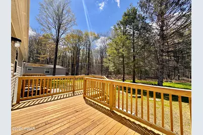 115 Middle Road, Greentown, PA 18426 - Photo 6