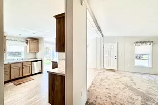 115 Middle Rd, Greentown, PA 18426 - Photo 20