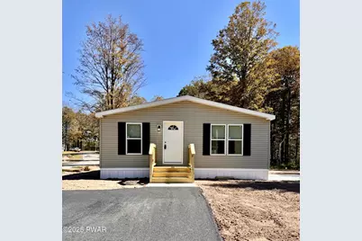 115 Middle Road, Greentown, PA 18426 - Photo 14