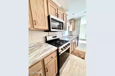 115 Middle Road, Greentown, PA 18426 - Photo 22