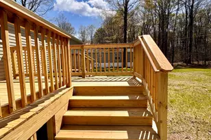 115 Middle Rd, Greentown, PA 18426 - Photo 8