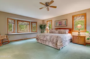 134 Rosewood Dr, Greentown, PA 18426 - Photo 36