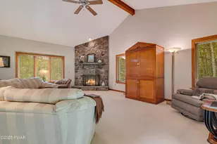 134 Rosewood Dr, Greentown, PA 18426 - Photo 10