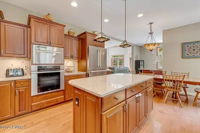 329 Lakeshore Drive, Lakeville, PA 18438 - Photo 16