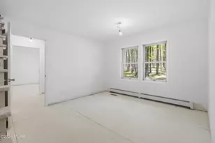 139 Huckleberry Rd, Newfoundland, PA 18445 - Photo 18