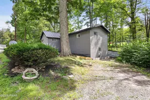 230 Hemlock Grove Rd, Newfoundland, PA 18445 - Photo 26