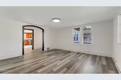 960 Main Street #Apartment 1, Newfoundland, PA 18445 - Photo 8