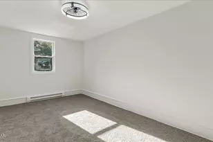 960 Main St, Newfoundland, PA 18445 - Photo 12