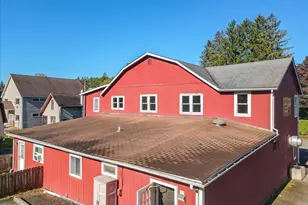 960 Main St, Newfoundland, PA 18445 - Photo 22