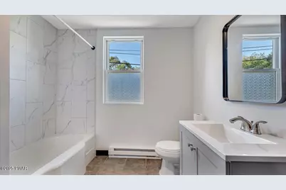 960 Main Street #Apartment 1, Newfoundland, PA 18445 - Photo 18