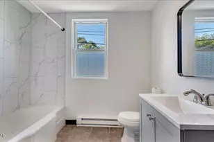 960 Main St, Newfoundland, PA 18445 - Photo 18