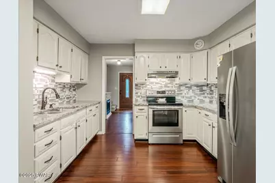 104 Lakeview Drive, Dingmans Ferry, PA 18328 - Photo 14