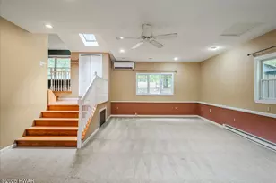 104 Lakeview Dr, Dingmans Ferry, PA 18328 - Photo 22