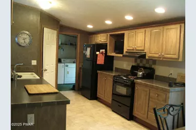 55 White Mills Rd, Honesdale, PA 18431 - Photo 4