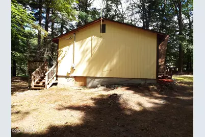 103 Doe Drive, Dingmans Ferry, PA 18328 - Photo 2