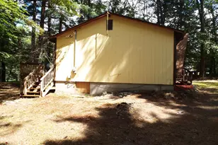 103 Doe Dr, Dingmans Ferry, PA 18328 - Photo 2