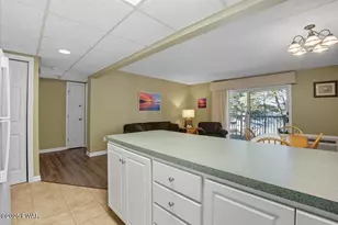 605 Waterview Ln, Greentown, PA 18426 - Photo 14