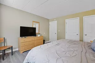 605 Waterview Ln, Greentown, PA 18426 - Photo 18