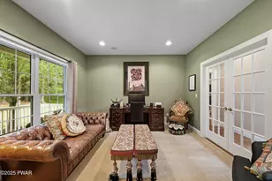 321 Hemlock Dr, Lake Ariel, PA 18436 - Photo 12