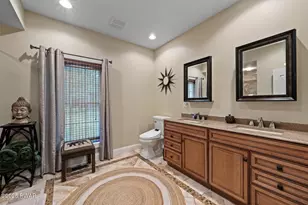 321 Hemlock Dr, Lake Ariel, PA 18436 - Photo 26