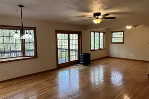 334 Surrey Dr, Lords Valley, PA 18428 - Photo 14