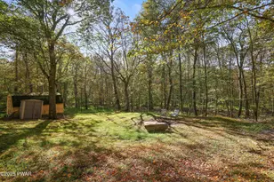 137 Brownstone Dr, Milford, PA 18337 - Photo 34