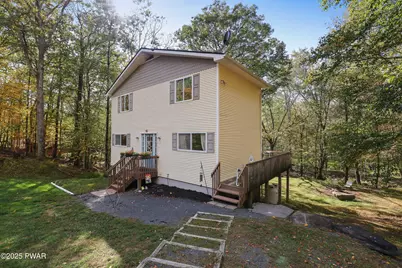 137 Brownstone Drive, Milford, PA 18337 - Photo 1