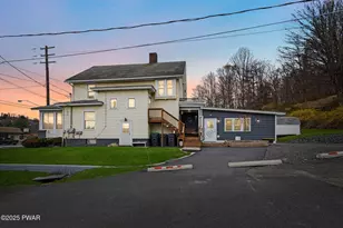 225 Willow Ave, Honesdale, PA 18431 - Photo 1