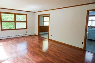 146 Spencer Rd, Dingmans Ferry, PA 18328 - Photo 10