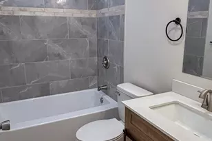 515 Hummingbird Ct, Bushkill, PA 18324 - Photo 14