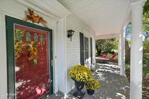 208 E High St, Milford, PA 18337 - Photo 14