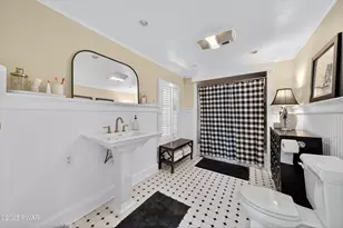 208 E High St, Milford, PA 18337 - Photo 52