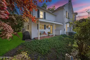 208 E High St, Milford, PA 18337 - Photo 8