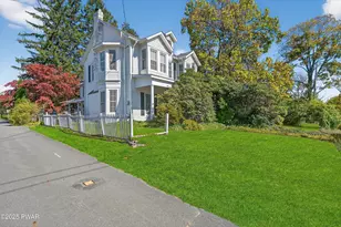 208 E High St, Milford, PA 18337 - Photo 10