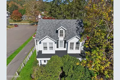 208 E High Street, Milford, PA 18337 - Photo 4