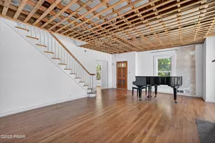 208 E High St, Milford, PA 18337 - Photo 42