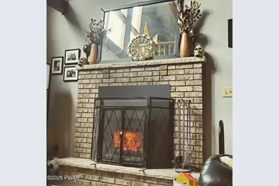 1008 Woodstone Road, Newfoundland, PA 18445 - Photo 8