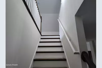 4409 Middleton Drive, Milford, PA 18337 - Photo 14