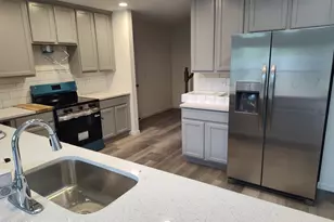 4409 Middleton Dr, Milford, PA 18337 - Photo 6